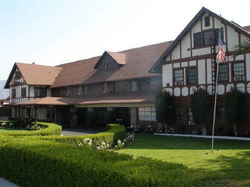 Glen Tavern Hotel 3*