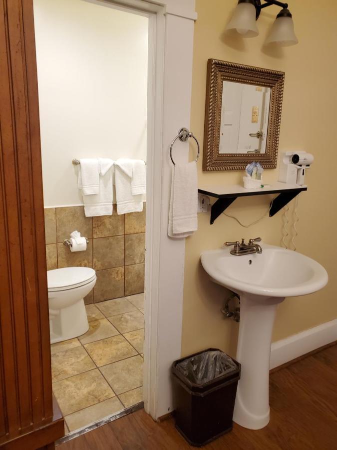 Glen Tavern 3* Santa Paula